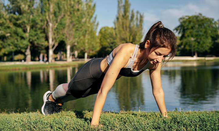 5 Common exercises that help you gain weight- Push-ups