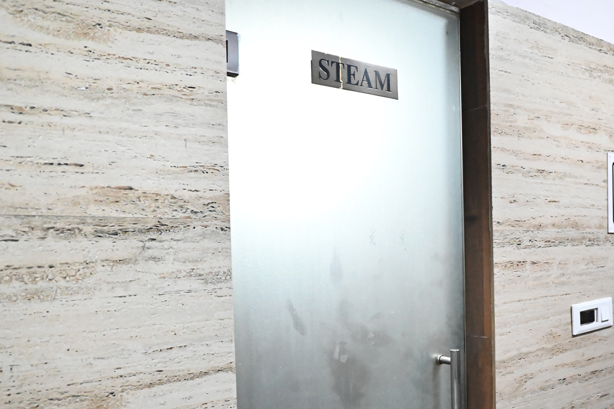 separate-massage-rooms-for-men-and-women